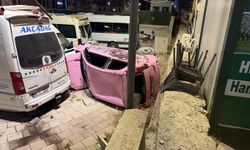 Malatya'da kontrolden çıkan otomobil otoparka uçtu: 1 yaralı