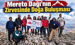 Mereto Dağı’nın Zirvesinde Doğa Buluşması
