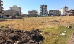 Okul Önündeki Çevre Kirliliğine Mahalleli Tepkili