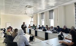 Sağlık Personeline Yenidoğan Bakım Eğitimi