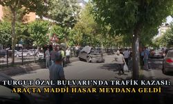 Turgut Özal Bulvarı'nda Trafik Kazası: Araçta Maddi Hasar Meydana Geldi