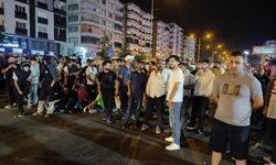 Kazalara Tepki Gösteren Mahalleli Yolu Trafiğe Kapattı