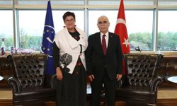 Anayasa Mahkemesi Başkanı Özkaya, AKPM Başkanı Bayr ile görüştü
