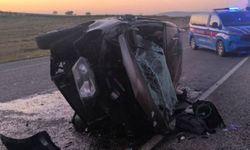 Ankara'da iki otomobilin çarpıştığı kazada 3 kişi öldü, 5 kişi yaralandı