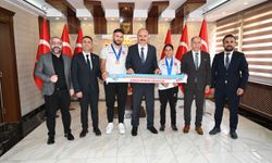 Avrupa Şampiyonu Sporcular Altın İle Ödüllendirildi