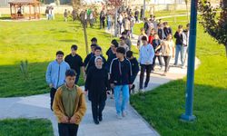 Batman Ahmedi Hani İmam Hatip Lisesi Öğrencilerinden Sivil Toplum Merkezi’ne Ziyaret