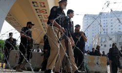Pakistan'da Hayber Pahtunhva eyaletinde olağanüstü hâl ilan edildi