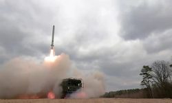 Rusya: Kiev'de Dinyeper Nehri üzerindeki karayolu-demiryolu köprüsü vuruldu