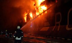 Rusya'dan Ukrayna'nın üç bölgesine saldırı