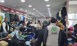 Umut Kervanından Van'da ihtiyaç sahibi çocuklara kışlık yardım