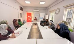 “Öğrenen Mahalleler, Bilinçli Aileler” eğitimlerinin 8’incisi düzenlendi
