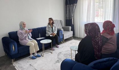 Beşiri’de Sağlıklı Gelecek İçin Ev Ev Ziyaret: Aşı Haftası’nda Anne Adaylarına Özel Eğitim