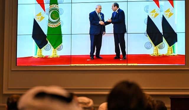 Sisi'den Gazze'nin yeniden inşası çağrı