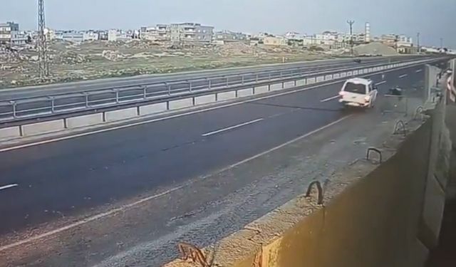 Nusaybin’de “dur” ihtarına uymayan sürücü kaçarken polise çarptı