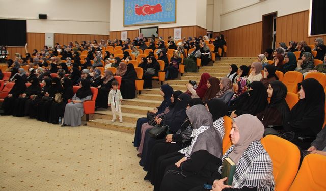 Ümmet, kadınların öne çıkmasıyla dirilişe geçecektir