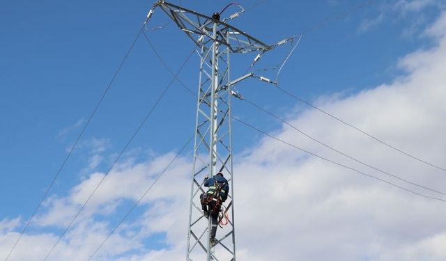 İrmi, Binatlı, Çevrimova, Bayındır, Yenişehir, Bayındır ve Akça’da bakım çalışmaları nedeniyle elektrik kesintisi!