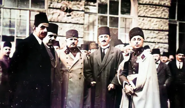 Terakkiperver cumhuriyet fırkası ne zaman kuruldu?