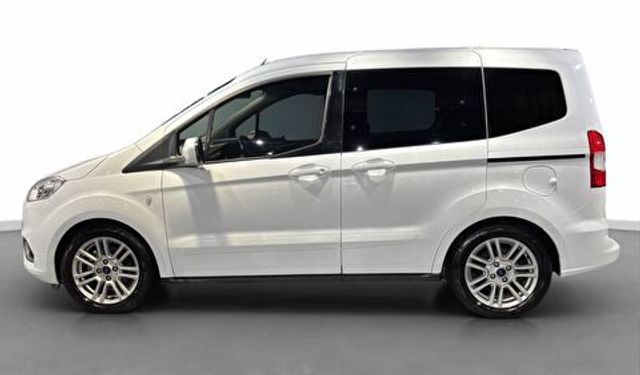 Ford tourneo courier kombi