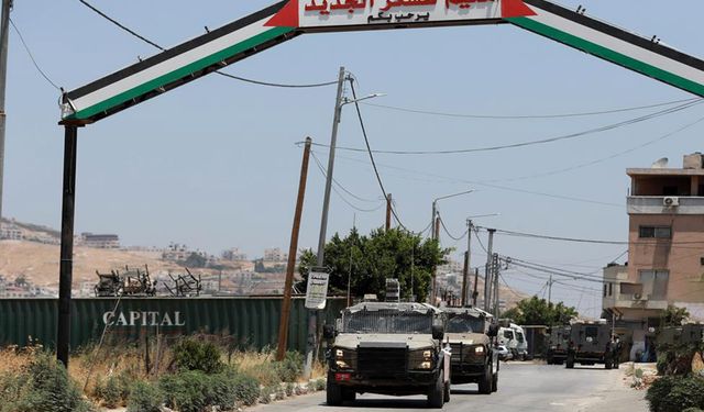Siyonist işgalciler Nablus'ta cami bastı