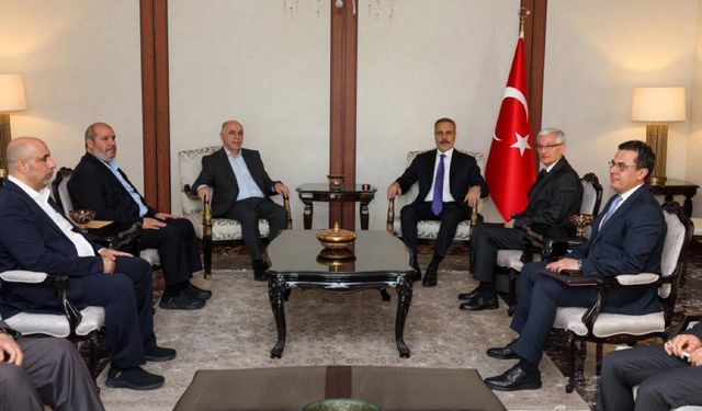 Dışişleri Bakanı Hakan Fidan HAMAS heyeti ile görüştü