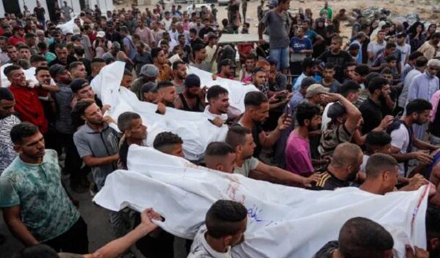 Gazze'de şehit sayısı 57 bin 823'e yükseldi
