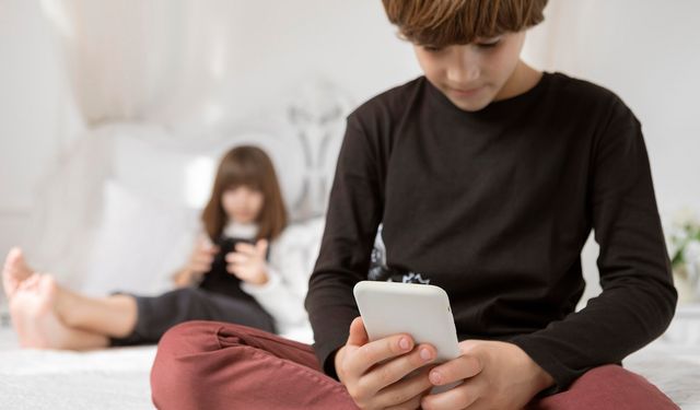 Avustralya’da 16 yaş altına sosyal medya yasağı: Uygulama yöntemleri görüşülüyor