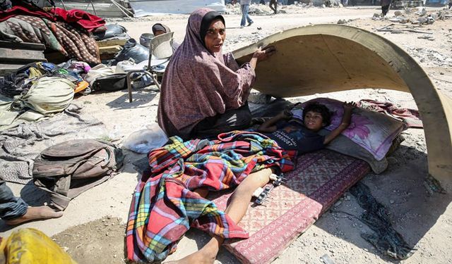 Gazze'de 715'inci günde soykırım: Siyonist rejim saldırıları ve yıkım sürüyor