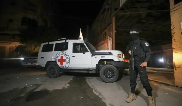 HAMAS: Me hemû êsîran û cenazeyên wan teslîm kir