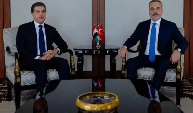 Wezîrê Derve Fîdan li Enqerê bi Serokê Herêma Kurdistanê Mesûd Barzanî re civîya