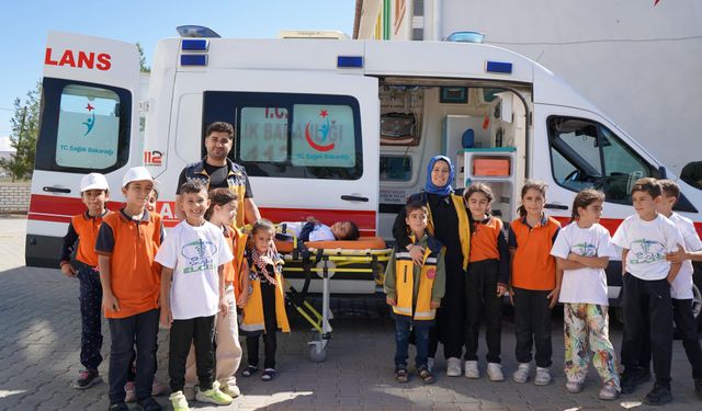 Batman’da Minik Sağlık Elçileri Yetişiyor