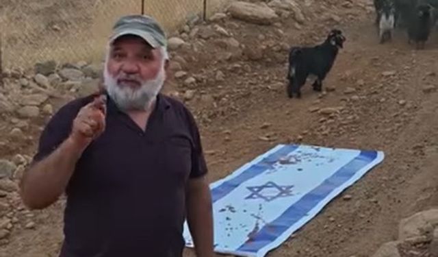 Sasonlu Çobandan İsrail’e İlginç Protesto