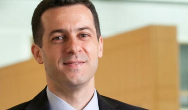 Erhan Çetinkaya Kimdir?