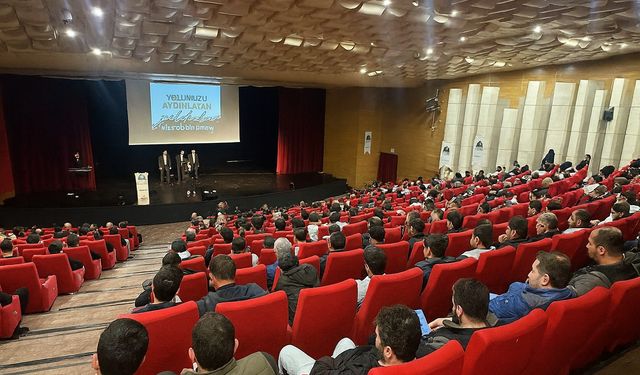 Antalya’da “Yolumuzu Aydınlatan Yıldızlar” programı düzenlendi