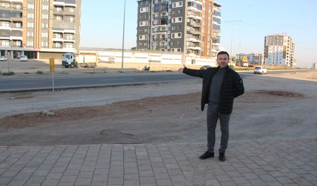 Başlanan proje sürdürülmedi, mahalle sakinlerinin kavşak tepkisi: Artık yeter!