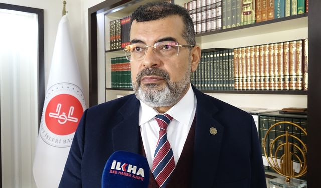 Batı adetlerini taklit etmek Müslüman kimliğine zarar verir