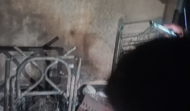 Batman'da merdiven boşluğunda çıkan yangın kısa sürede söndürüldü