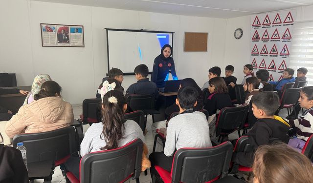 İtfaiye’den Geleceğin Kahramanlarına Hayati Eğitim