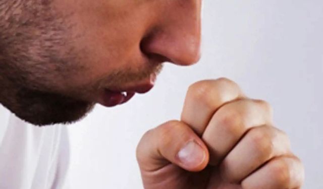 Kış aylarında artan inatçı öksürük basit bir üşütme olmayabilir