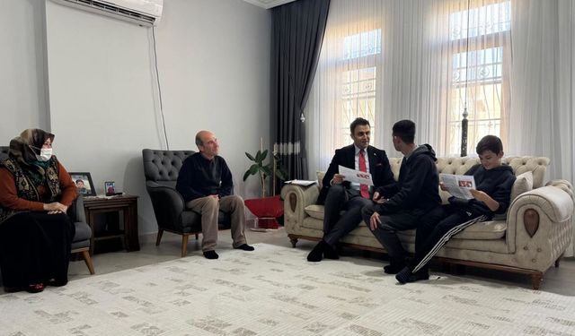 Hasankeyf’te Gönül Köprüleri Kuruluyor: “Bir Kapıyı Araladık, Bir Gönülde Yer Bulduk”