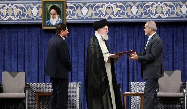 İran Cumhurbaşkanı Pezeşkiyan: Hamanei'ye saldırı "topyekün savaşa" eşdeğerdir