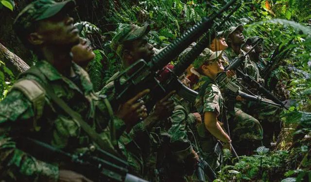 Kolombiya'da silahlı çatışma: 30 ölü