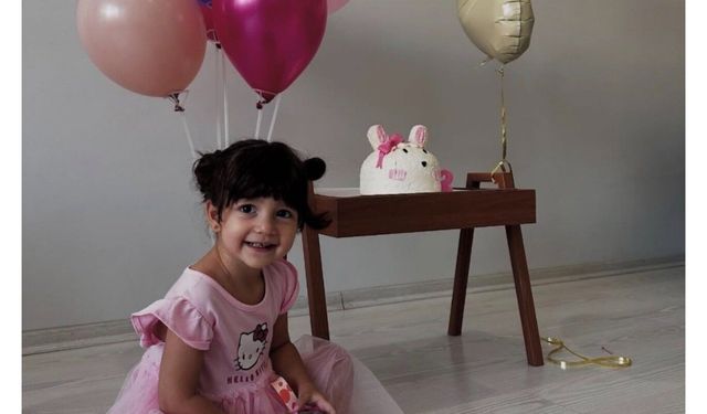 3'üncü kattan düşen 3 yaşındaki çocuk hayatını kaybetti