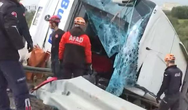 Antalya'da yolcu otobüsü kazası: 8 ölü, 26 yaralı