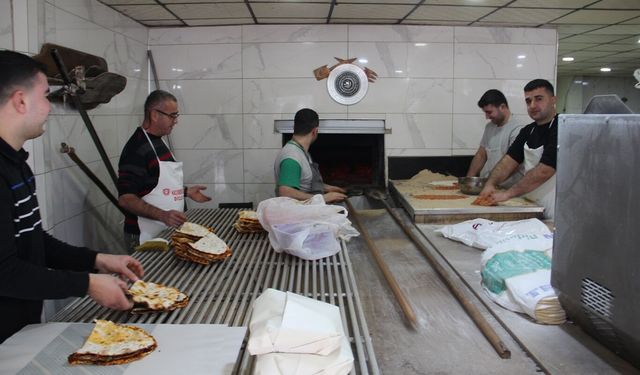 Batman'da Fırıncıların Ramazan Mesaisi