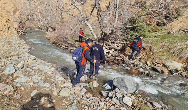 Diyarbakır'da 247 kişilik ekip kayıp yaşlı adamı arıyor