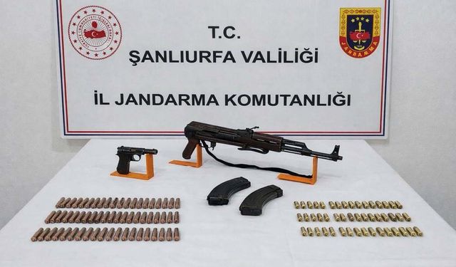 Şanlıurfa'da ruhsatsız silah operasyonu: Piyade tüfeği ve mühimmat ele geçirildi