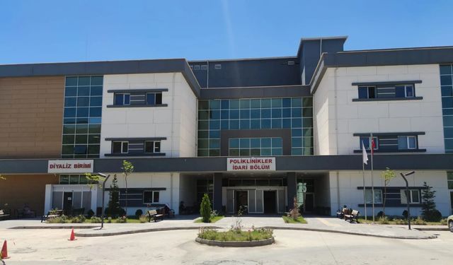 Sason Devlet Hastanesi'nde Üç Yeni Uzman Hekim Göreve Başladı