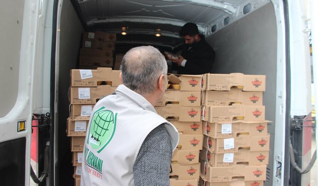 Umut Kervanı,  Ramazan öncesi yüzlerce aileye et dağıttı