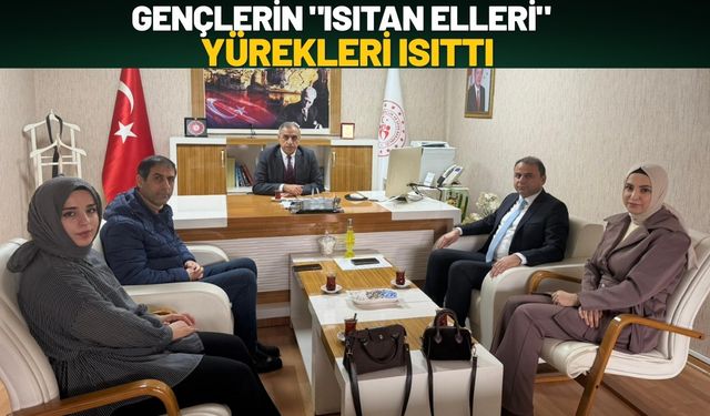 Gençlerin "Isıtan Elleri" Yürekleri Isıttı