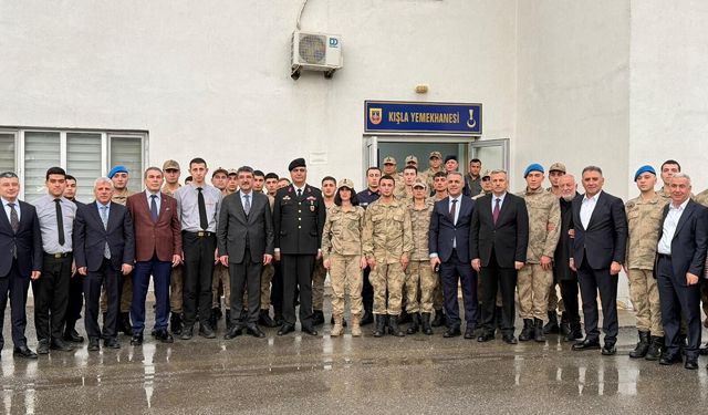 AK Parti Batman Teşkilatından Bayram Programı